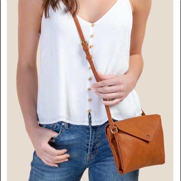 BRAND NEW FLORENCE ENVELOPE CROSSBODY; COGNAC - Picture 4 of 4